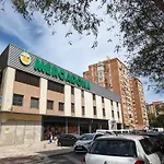Apartamiento Con Naranjas