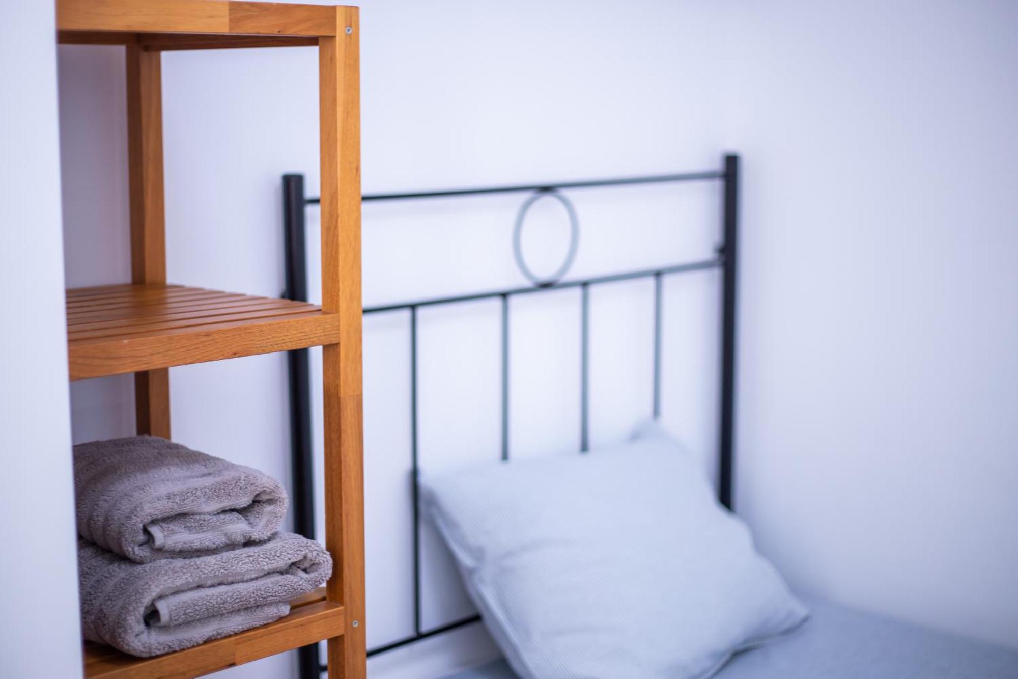 Apartamiento Con Naranjas * Málaga